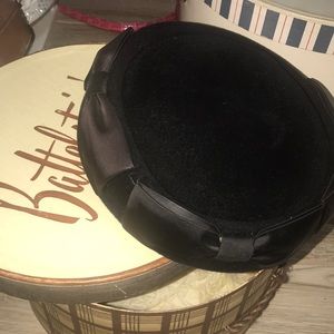 Vintage dress hat